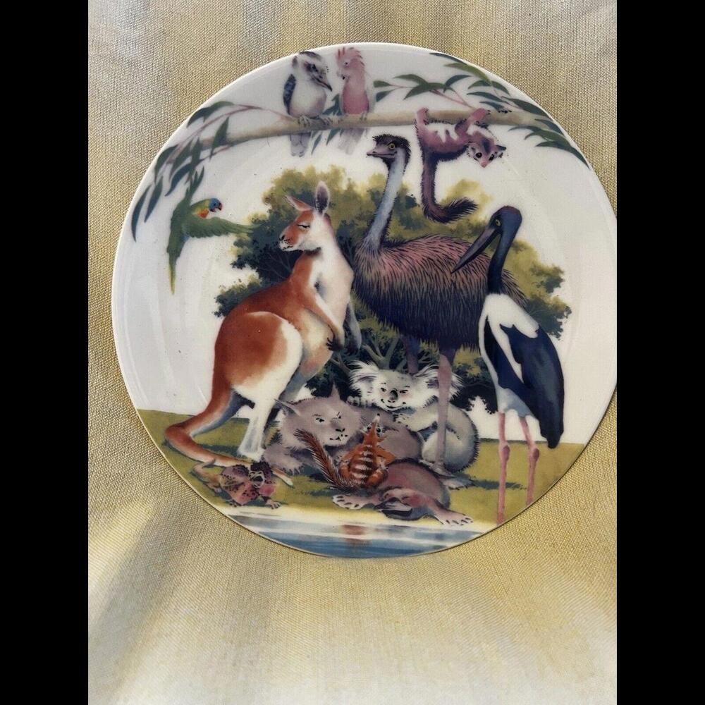 Australian Fine Porcelain 8” Plate, Illustrated by John Mcintosh, By A Billabong